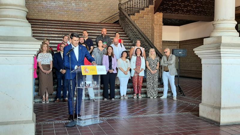 Fernández hace un llamamiento a “seguir recorriendo el camino hacia la igualdad y a no permitir la regresión de los derechos del colectivo LGTBIQ+”