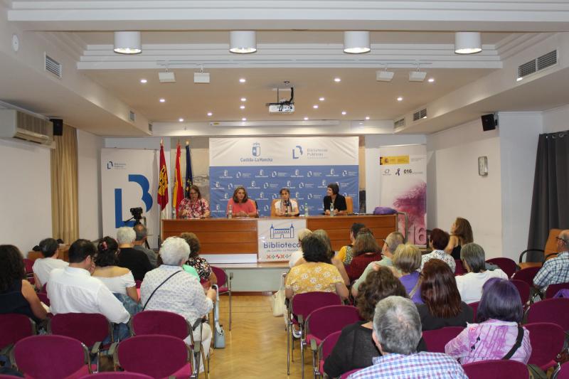‘Brujas y Marujas’, conferencia de aproximación cultural a la violencia sobre las mujeres en la Biblioteca de Castilla-La Mancha