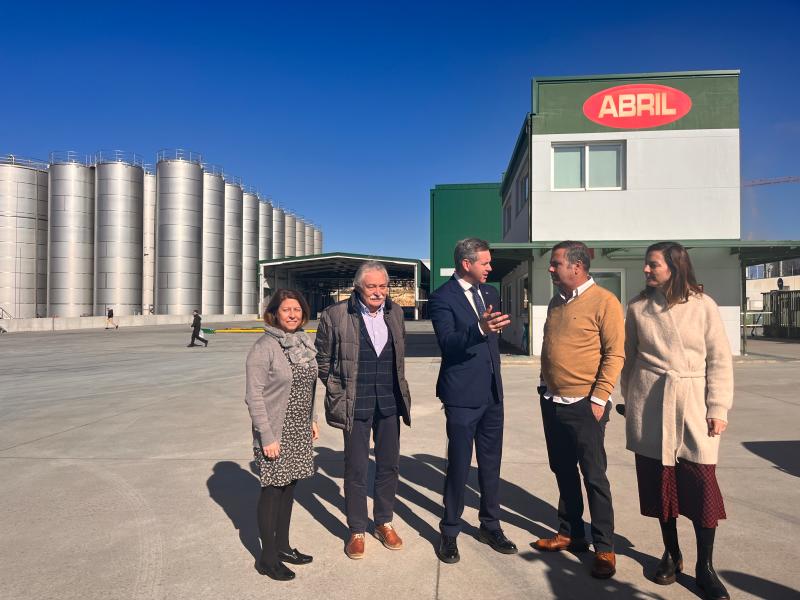 José Miñones destaca en Ourense el apoyo del Gobierno a las empresas gallegas, con la gran oportunidad de los PERTEs Agroalimentario  y de Descarbonización Industrial