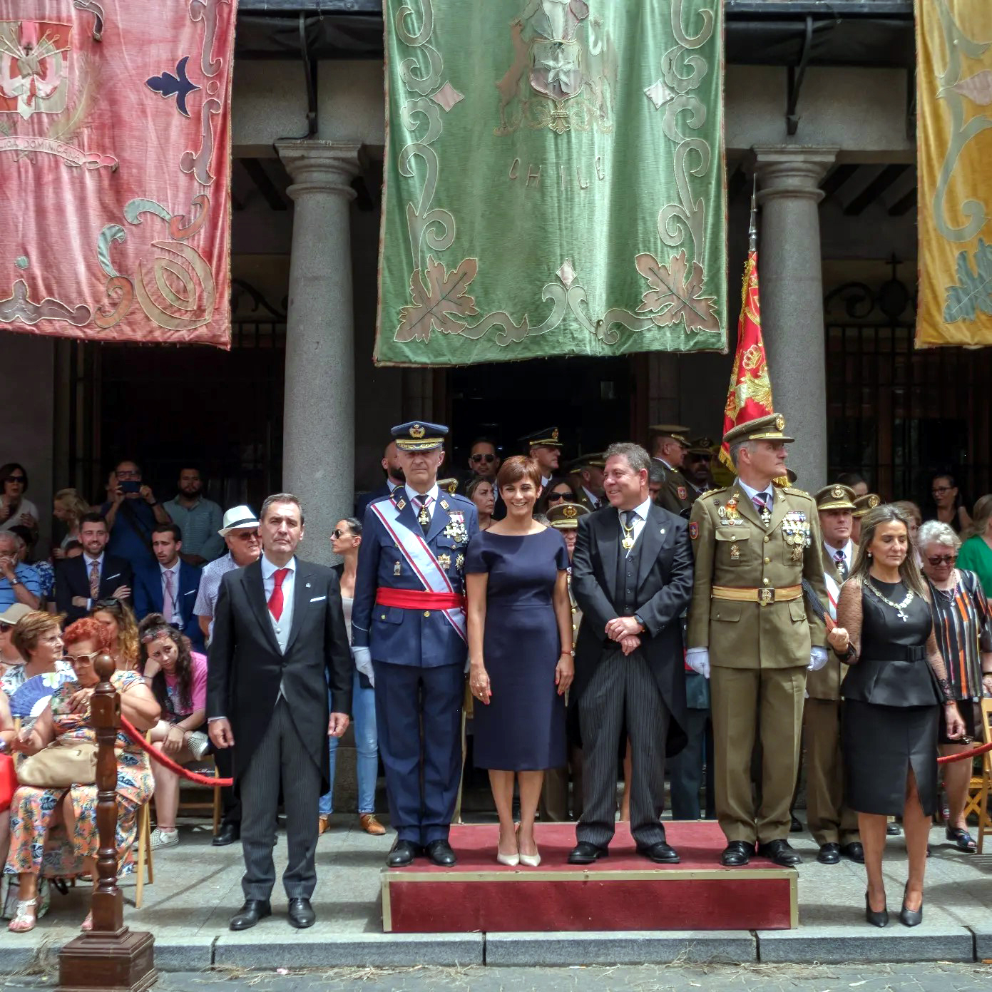 Isabel Rodríguez asiste a la procesión del Corpus Christi de Toledo

