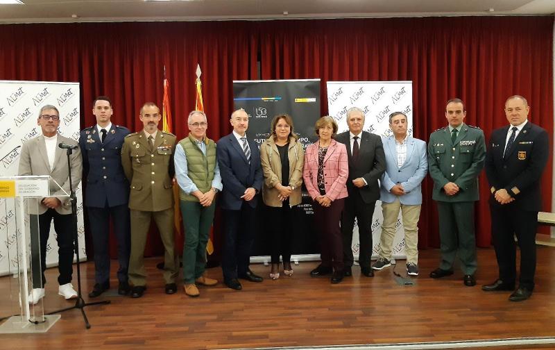 AEMET en Aragón reconoce la labor de tres voluntarios de la red climatológica

