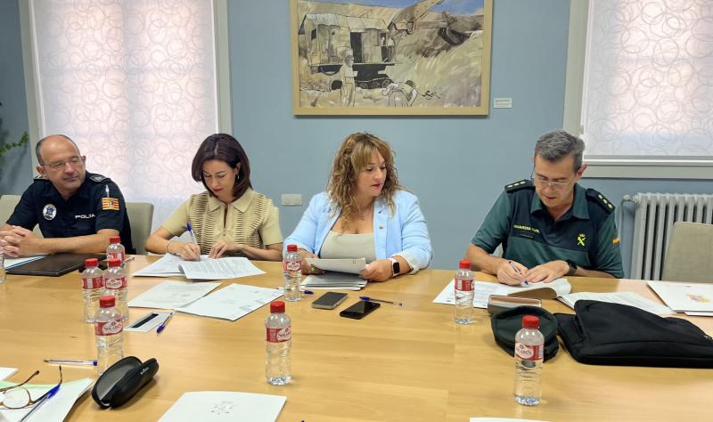 El Ayuntamiento de Ejea de los Caballeros se une al protocolo de la FEMP para el sistema VioGén El Ayuntamiento de Ejea de los Caballeros se une al protocolo de la FEMP para el sistema VioGén
