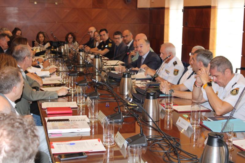 La Policía Nacional trabajará con el 100% de la plantilla y refuerzos para garantizar la seguridad de las fiestas del Pilar