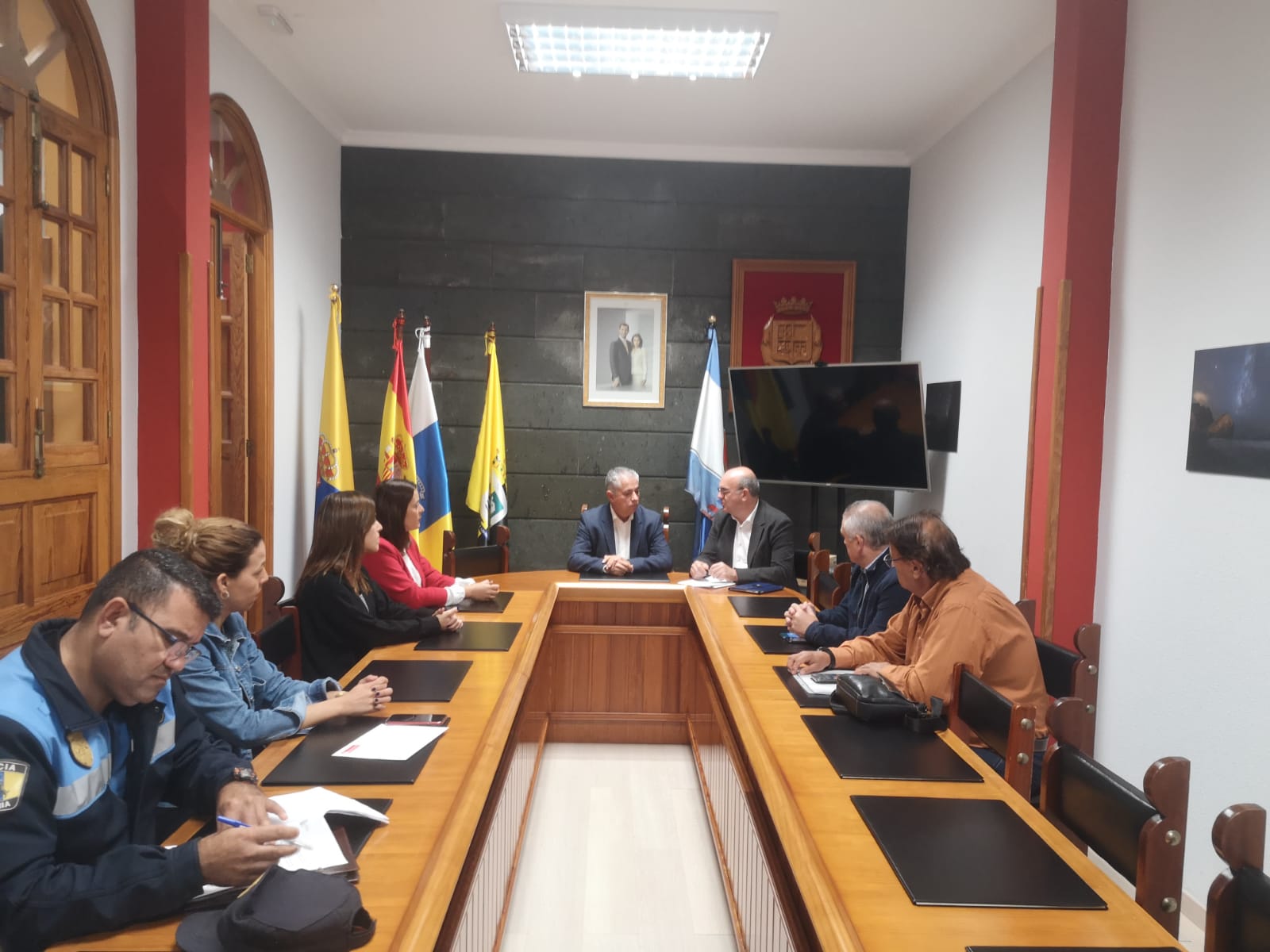 La Delegación del Gobierno acerca sus servicios a los municipios menos poblados de Canarias