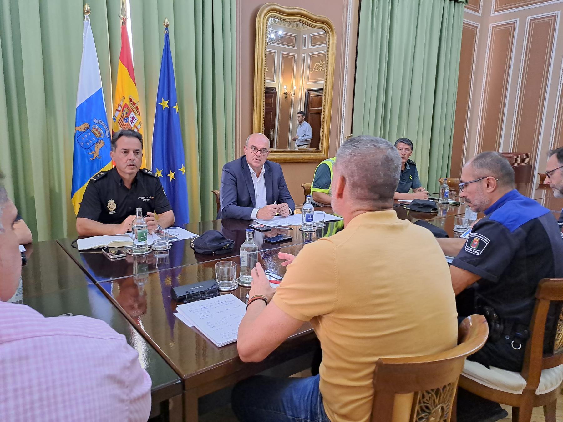Estado, Cabildo y Ayuntamiento coordinan el dispositivo de seguridad para el partido entre UD Las Palmas y el Deportivo Alavés