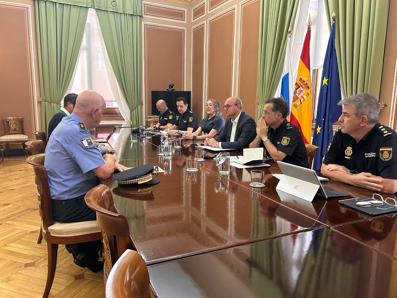 La Delegación del Gobierno en Canarias y el Ayuntamiento de Telde se reúnen para continuar con la colaboración institucional y policial