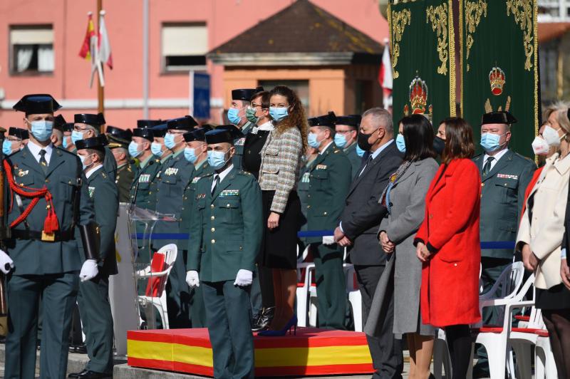 La directora general de la Guardia Civil preside la toma de posesión del nuevo jefe de la Zona de Cantabria