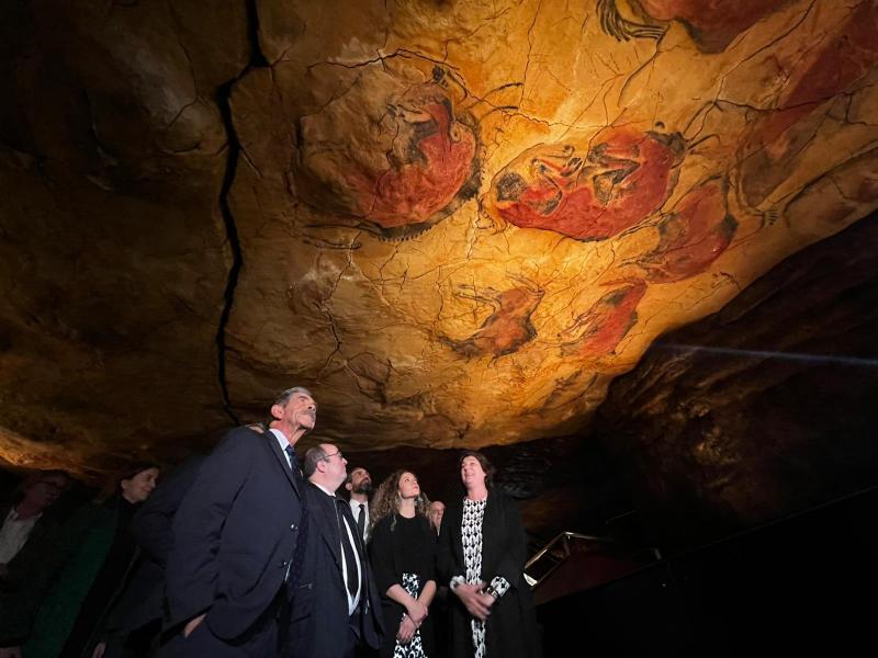 El Patronato del Museo de Altamira acuerda mantener el protocolo de acceso a la cueva
