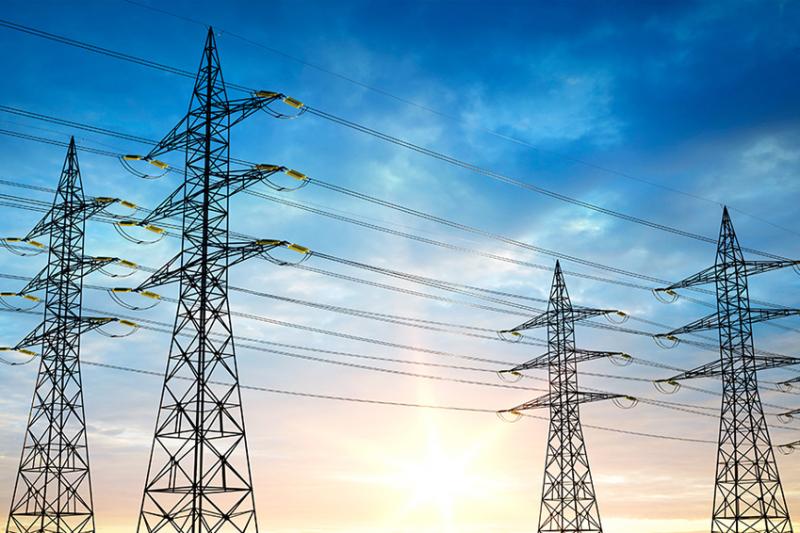 El Gobierno aprueba 244 millones de euros en ayudas para la industria electrointensiva