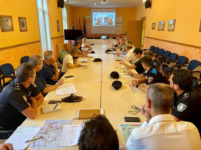 Dispositivo especial de la Guardia Civil con motivo de la etapa de La Vuelta en Cantabria Dispositivo especial de la Guardia Civil con motivo de la etapa de La Vuelta en Cantabria