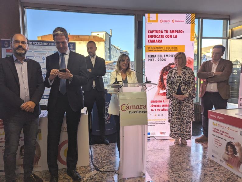 Gómez de Diego cifra en 53 millones de euros los fondos transferidos por el Gobierno central a Cantabria para políticas de empleo Gómez de Diego cifra en 53 millones de euros los fondos transferidos por el Gobierno central a Cantabria para políticas de empleo