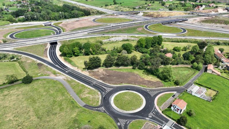 Transportes abre dos nuevos ramales hacia la A-8 desde Sierrapando y avanza en los trabajos del nudo de Torrelavega Transportes abre dos nuevos ramales hacia la A-8 desde Sierrapando y avanza en los trabajos del nudo de Torrelavega