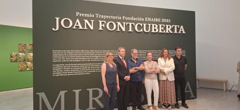 Gómez de Diego asiste a la inauguración de PHotoESPAÑA en Naves de Gamazo con JoanFontcuberta como protagonista