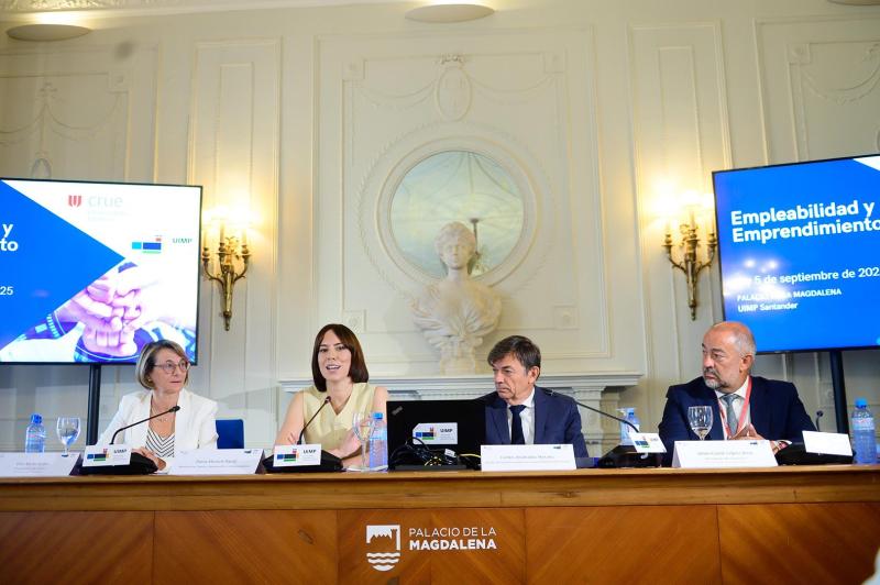 Diana Morant apela a las CCAA a invertir la financiación histórica que están recibiendo del Gobierno de España en las universidades públicas Diana Morant apela a las CCAA a invertir la financiación histórica que están recibiendo del Gobierno de España en las universidades públicas
