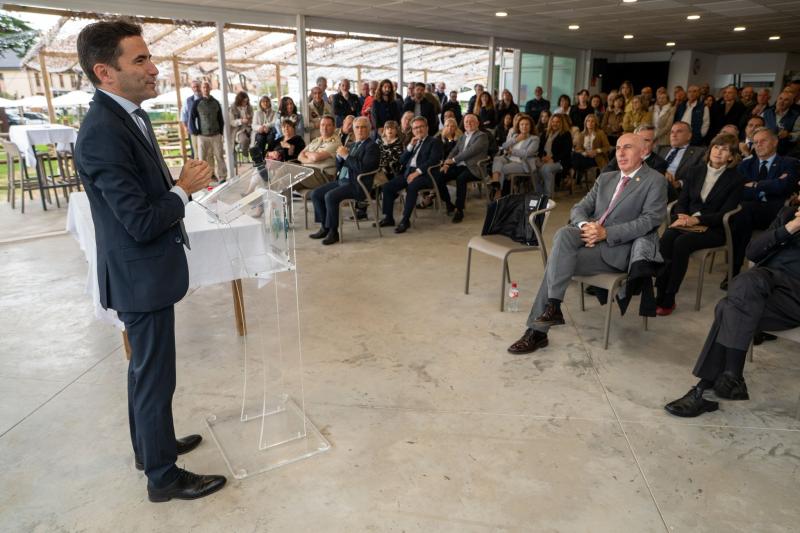 Casares destaca el trabajo del personal penitenciario en Cantabria para fomentar la reinserción