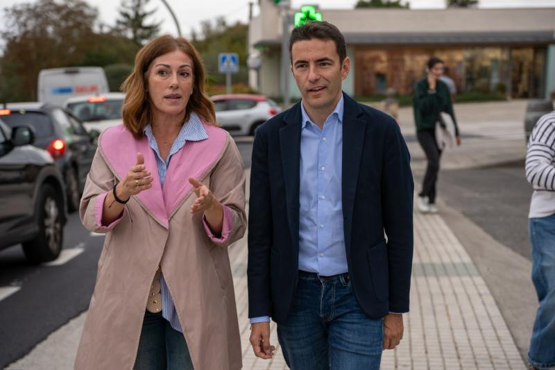 Casares supervisa las obras de mejora de la N-611 en Polanco con una inversión de más de 586.000 euros del Ministerio de Transportes Casares supervisa las obras de mejora de la N-611 en Polanco con una inversión de más de 586.000 euros del Ministerio de Transportes