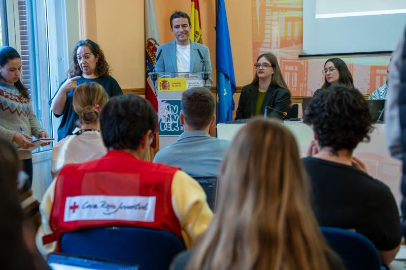 Casares anuncia que el CJE recibirá 1,12 millones del Gobierno de España para actividades que fortalezcan los valores democráticos en la juventud Casares anuncia que el CJE recibirá 1,12 millones del Gobierno de España para actividades que fortalezcan los valores democráticos en la juventud