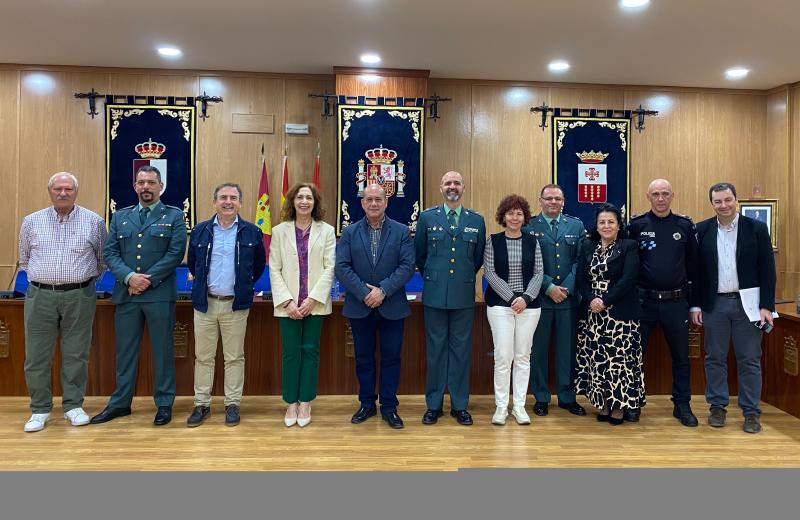 La subdelegada del Gobierno y el alcalde de Villarrubia de los Ojos firman el noveno protocolo VioGén activo en la provincia 