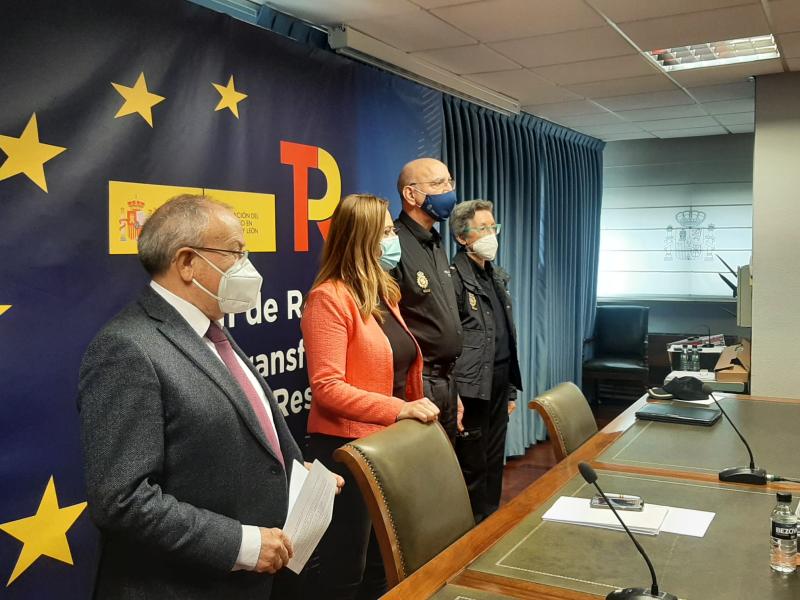 Virginia Barcones explica el dispositivo de respuesta de protección temporal puesto en marcha por el Gobierno de España, que materializa la Policía Nacional en las nueve comisarías de Castilla y León