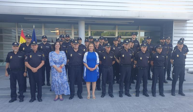 Virginia Barcones da la bienvenida a los 107 agentes alumnos en prácticas de la Policía Nacional desplegados en Castilla y León