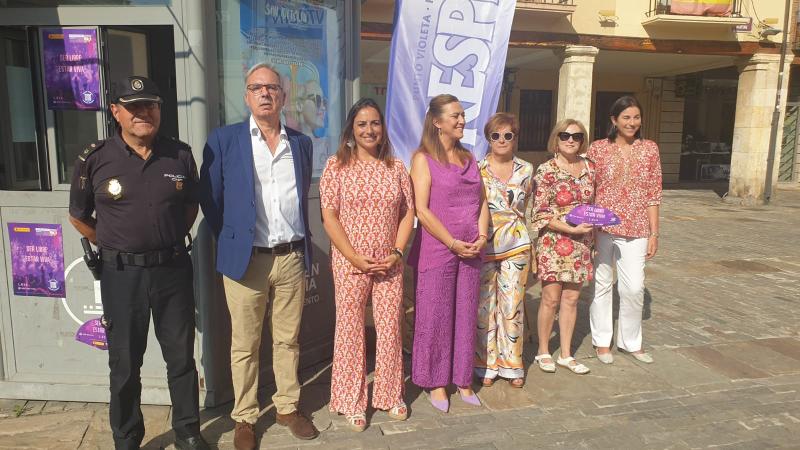 Virginia Barcones presenta la campaña ‘Ser Libre. Estar Viva’ con motivo de las fiestas de San Antolín en Palencia