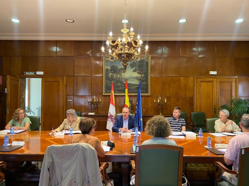 La Comisión de Seguimiento ratifica la asignación de obras a los municipios del Programa de Fomento del Empleo Agrario
