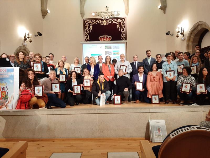 Virginia Barcones asiste a los premios ‘Castilla y León por la Vida’ que organiza la Federación de Donantes de Sangre