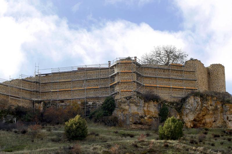 El Gobierno de España formaliza el contrato para la ejecución de las obras de consolidación y restauración del recinto amurallado de Calatañazor