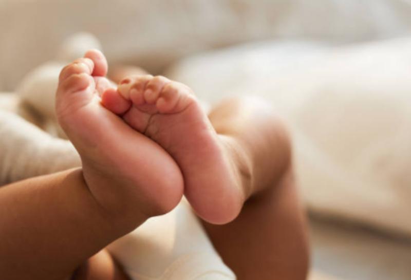 La Seguretat Social va tramitar 473.720 permisos per naixement i cura de menor en 2022