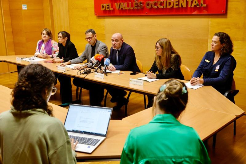  La Delegación del Gobierno habilita un centro logístico para descongestionar el material humanitario de los ayuntamientos
