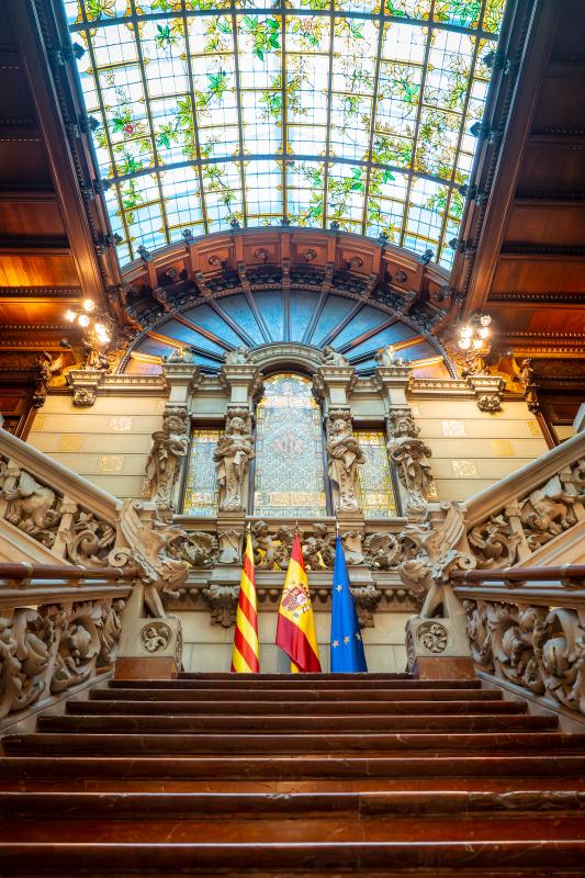 La Administración del Estado incorpora 551 administrativos en Catalunya para reforzar los servicios públicos esenciales La Administración del Estado incorpora 551 administrativos en Catalunya para reforzar los servicios públicos esenciales