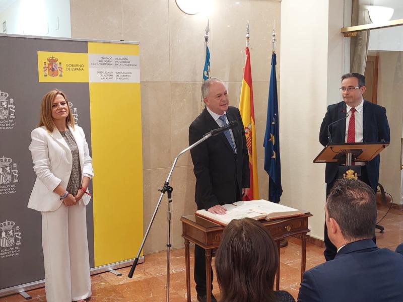 Toma de posesión de Carlos Sánchez como subdelegado del Gobierno en Alicante