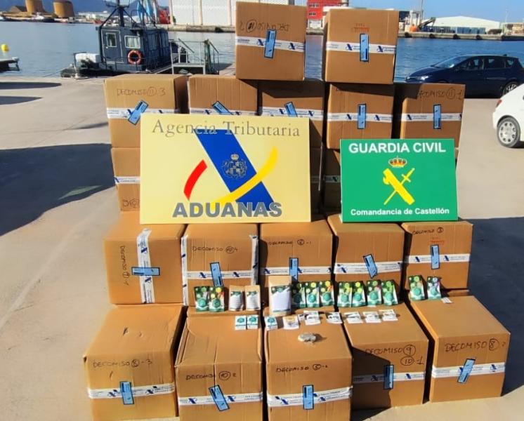 La Guardia Civil y la Agencia Tributaria  intervienen 64 Kilos de cogollos de marihuana y más de 7 kilos de hachís