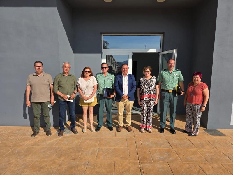 Antonia García Valls preside en La Llosa la reunión comarcal para reforzar la seguridad de la Plana Baixa