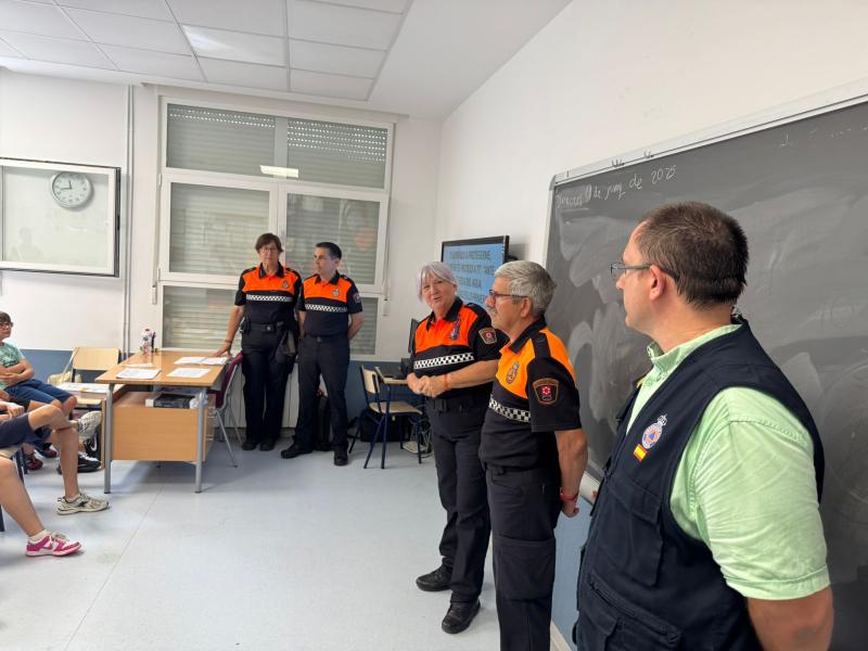 El CEIP Comtessa de Llucena acoge la primera jornada educativa sobre protección ante emergencias El CEIP Comtessa de Llucena acoge la primera jornada educativa sobre protección ante emergencias
