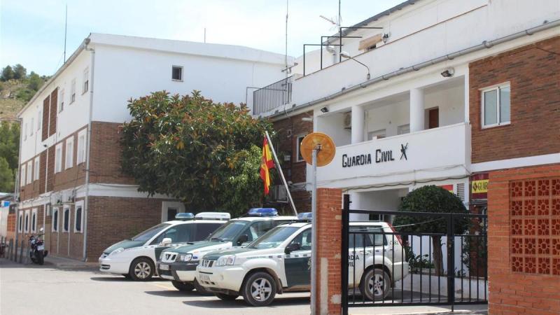 La Guardia Civil detiene a dos repartidores de paquetería en la localidad de Benicàssim