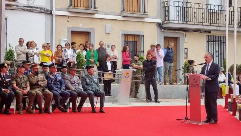 Quintana reivindica la defensa de la paz y la libertad durante su participación en la conmemoración de la Batalla de La Albuera