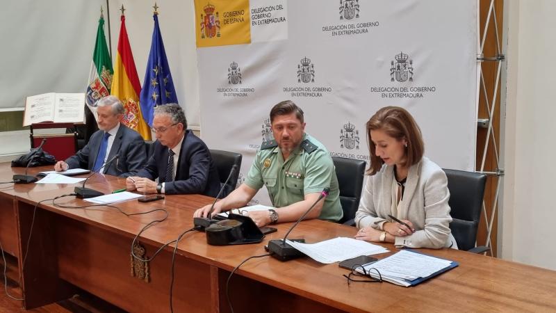 El delegado del Gobierno en Extremadura presenta el paquete de medidas para reducir la siniestralidad vial
