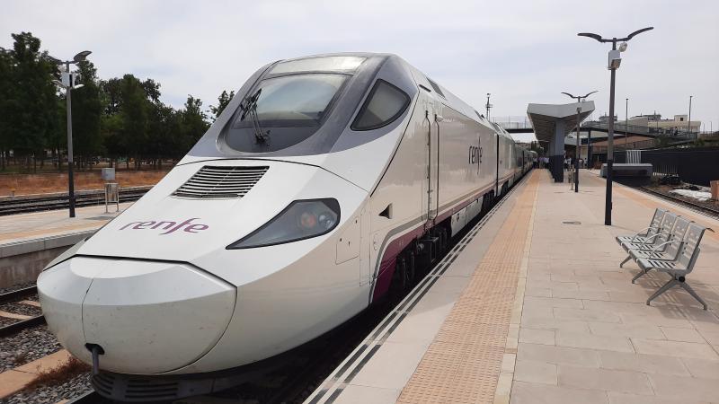 Renfe sustituye el servicio Intercity por un Alvia en Extremadura