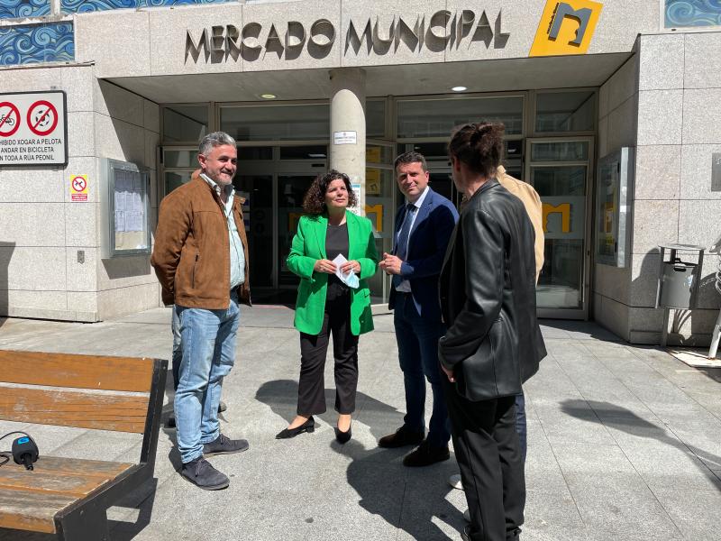 María Rivas explica que la inversión de más de 237.000 euros del Gobierno en Boiro hará un mercado urbano sostenible más moderno, digital y verde 