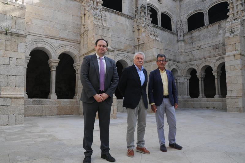 Emilio González anuncia que o Goberno investirá 1,17 millóns de euros na mellora ornamental e rehabilitación patrimonial do Mosteiro de Santo Estevo de Ribas de Sil