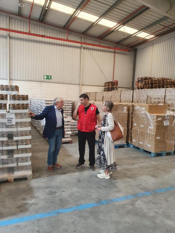 Emilio González informa da entrega de 374.000 quilos de alimentos a entidades sociais da provincia grazas ao Programa de Axuda Alimentaria do Ministerio de Agricultura
