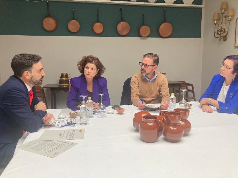 María Rivas anuncia que o Goberno instalará unha nova iluminación ornamental no Parador de Ferrol, con 119.000 euros do Plan de Recuperación, Transformación e *Resiliencia