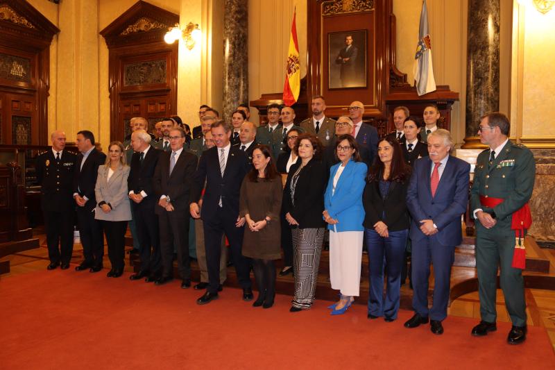 En el día de la Constitución, José Miñones reconoce el valor y ejemplo cívico de las 20 condecoraciones al mérito propuestas por la Delegación del Gobierno en Galicia este año