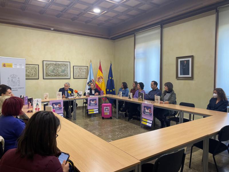 El Programa “MAVI: A maleta viaxeira” de la Subdelegación del Gobierno se traslada a los CIMM de la provincia de Ourense