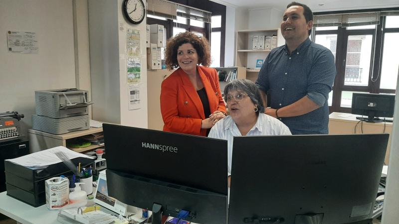 María Rivas pone en valor el nuevo impulso del Gobierno para completar la conexión de banda ancha ultrarrápida en la provincia 