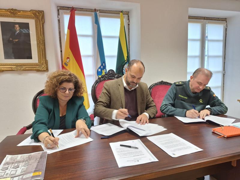Pontedeume firma el protocolo de adhesión al sistema Viogen para la protección de las mujeres víctimas de violencia de género