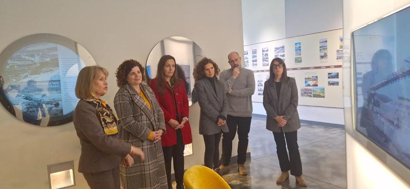 María Rivas visitou a exposición “Onte, hoxe e mañá” actividade promovida polo espazo participativo de zonas de Transición Xusta