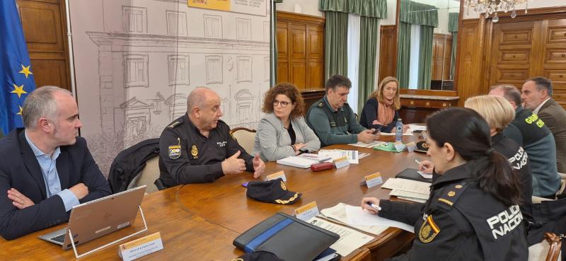 La subdelegación del Gobierno ultima el operativo del 18F para garantizar el derecho al voto en la provincia de A Coruña a 1.088.388 electores y electoras