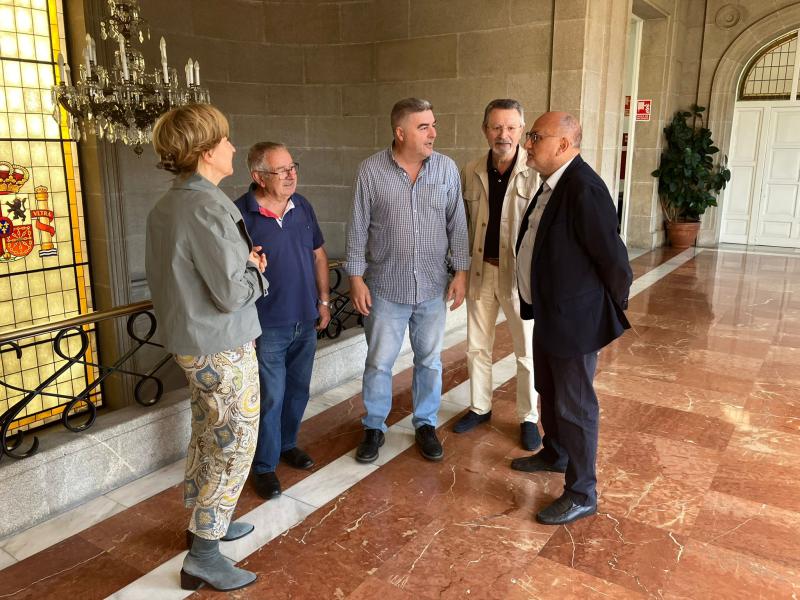 Abel Losada abre las puertas de la Subdelegación del Gobierno al vecindario de Pontevedra en la Semana de la Administración Abierta